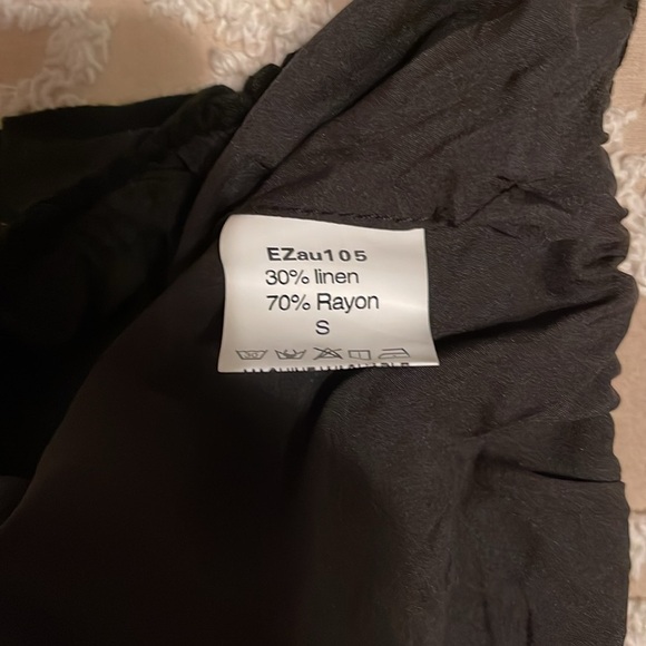 🌹NWT/ AUTOMET CROP TOP - Picture 6 of 7